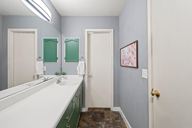 20804 Trotters LN, Pflugerville, TX 78660
