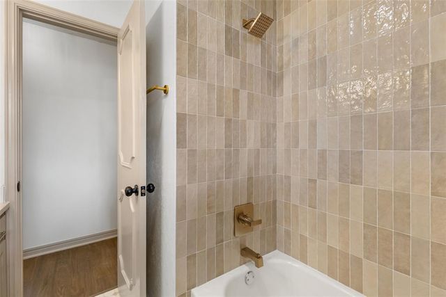 3016 Lakeside Drive, Oklahoma City, OK 73120