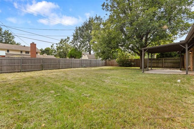 3016 Lakeside Drive, Oklahoma City, OK 73120