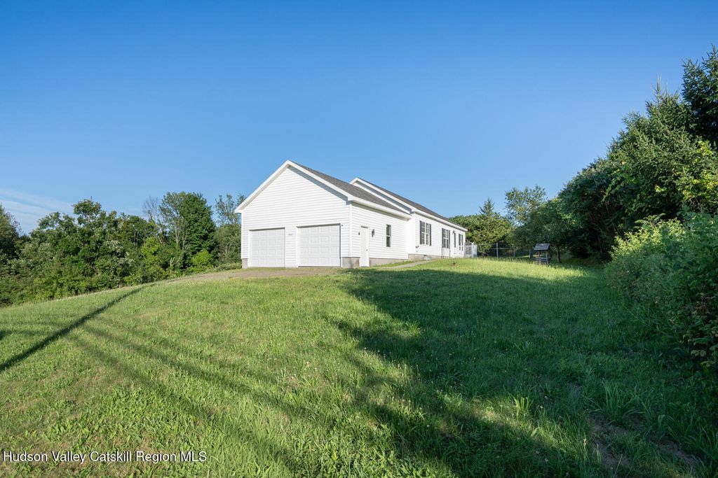 1941 State Route 66, Ghent, NY 12075