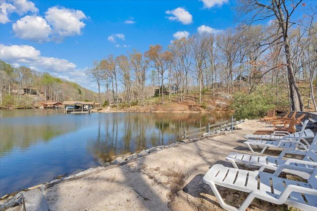 101 Charmwood CIR, Moneta, VA 24121