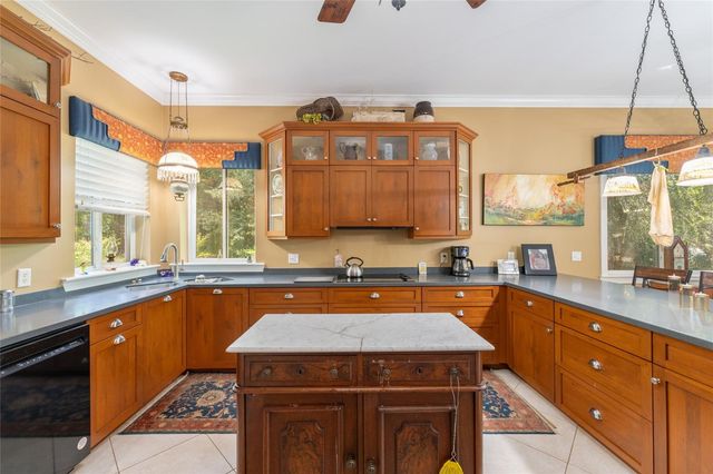 32511 COUNTY ROAD 437, Sorrento, FL 32776