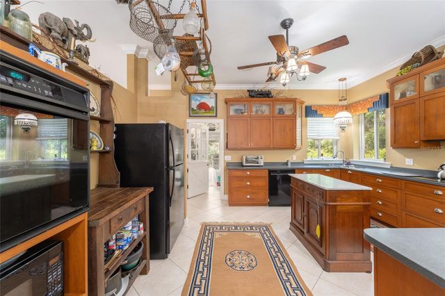 32511 COUNTY ROAD 437, Sorrento, FL 32776