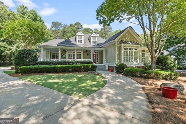 110 Dresden Place, Fayetteville, GA 30215
