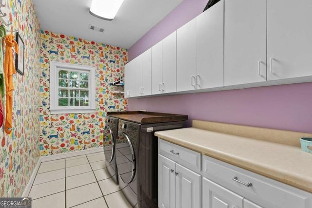 110 Dresden Place, Fayetteville, GA 30215