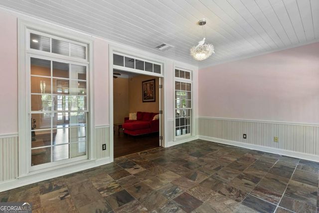 110 Dresden Place, Fayetteville, GA 30215