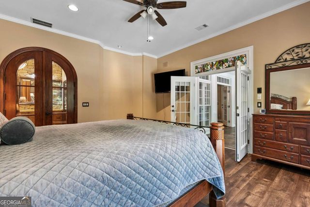 110 Dresden Place, Fayetteville, GA 30215