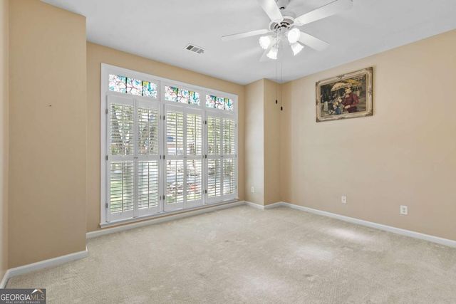 110 Dresden Place, Fayetteville, GA 30215