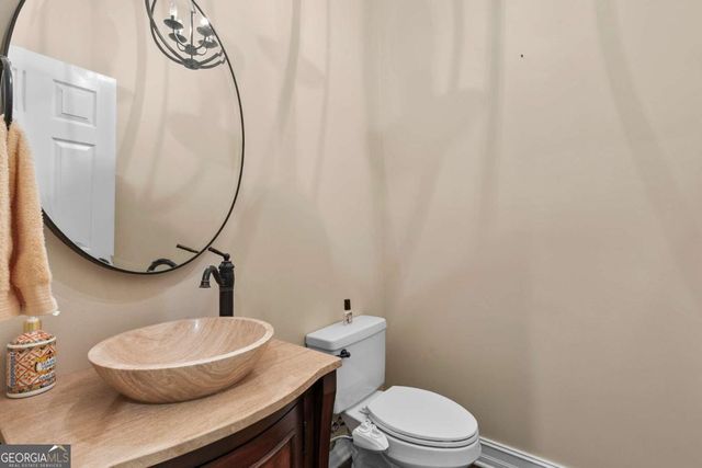 110 Dresden Place, Fayetteville, GA 30215