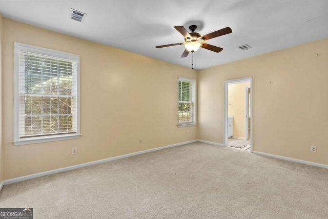110 Dresden Place, Fayetteville, GA 30215