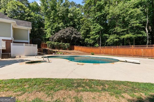 110 Dresden Place, Fayetteville, GA 30215