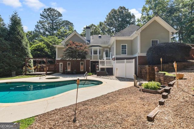 110 Dresden Place, Fayetteville, GA 30215