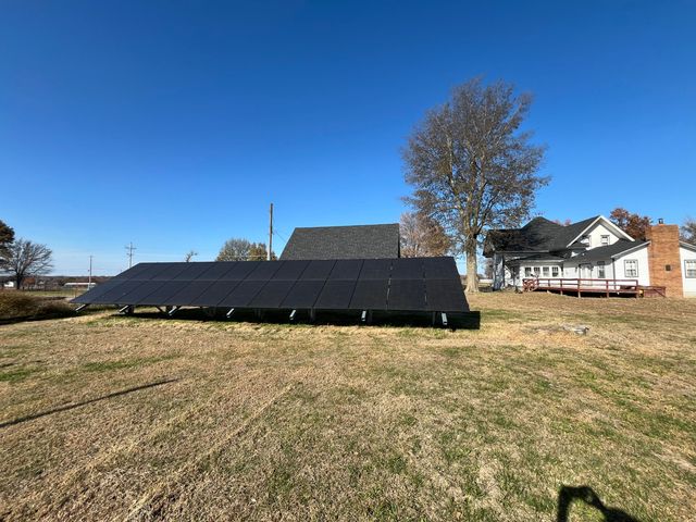 2258 E Buffalo Street, Bolivar, MO 65613