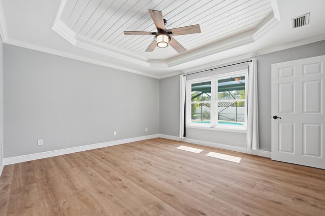 102 Kinsey Court, Valparaiso, FL 32580