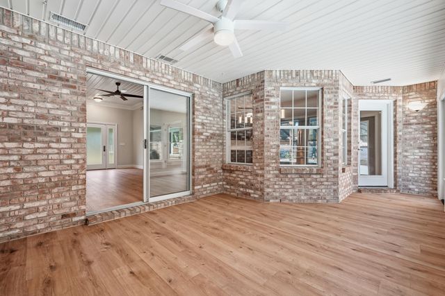 102 Kinsey Court, Valparaiso, FL 32580
