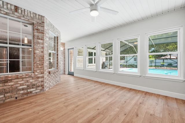 102 Kinsey Court, Valparaiso, FL 32580