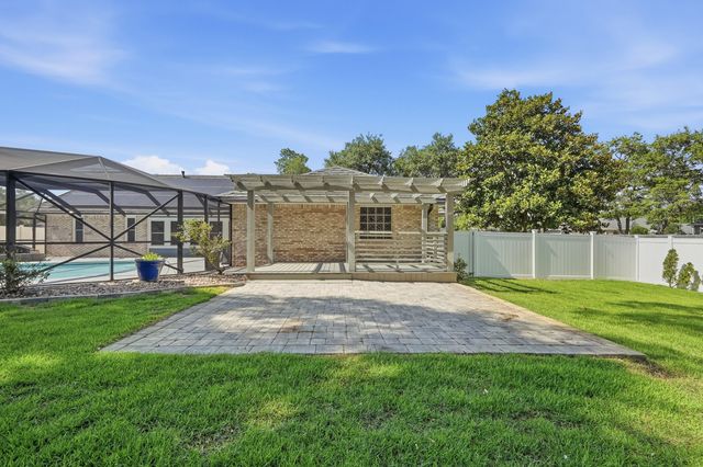 102 Kinsey Court, Valparaiso, FL 32580