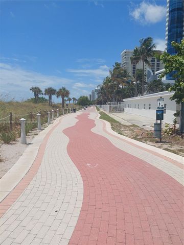 6365 Collins Ave 905, Miami Beach, FL 33141