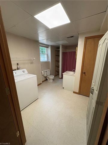 756 Welcome Home Ch Road, North Wilkesboro, NC 28659