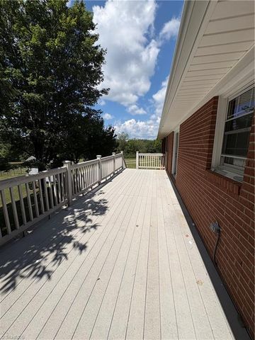 756 Welcome Home Ch Road, North Wilkesboro, NC 28659