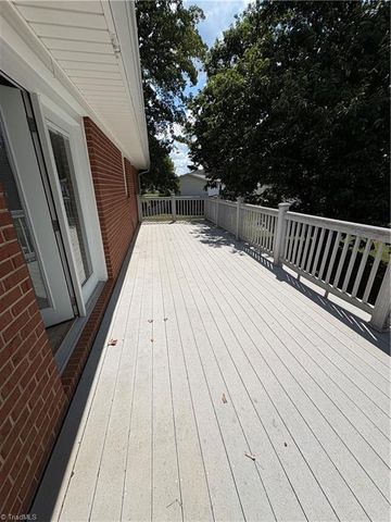 756 Welcome Home Ch Road, North Wilkesboro, NC 28659