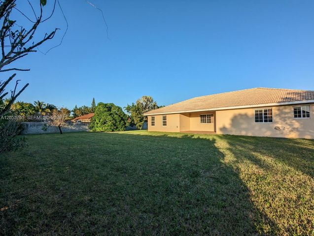 27780 SW 154th Ave, Homestead, FL 33032