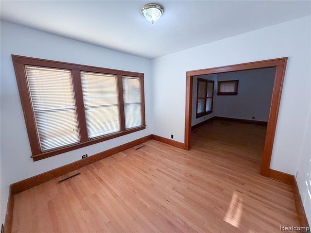134 Michigan Avenue, Monroe, MI 48162