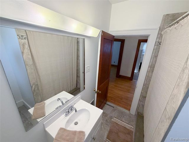 134 Michigan Avenue, Monroe, MI 48162
