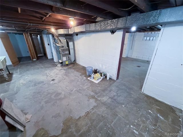 134 Michigan Avenue, Monroe, MI 48162