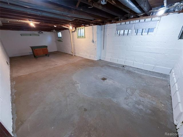 134 Michigan Avenue, Monroe, MI 48162