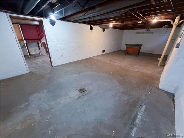 134 Michigan Avenue, Monroe, MI 48162