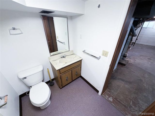 134 Michigan Avenue, Monroe, MI 48162