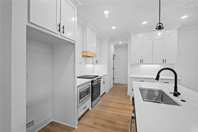23 Thornaby Drive, Bella Vista, AR 72714