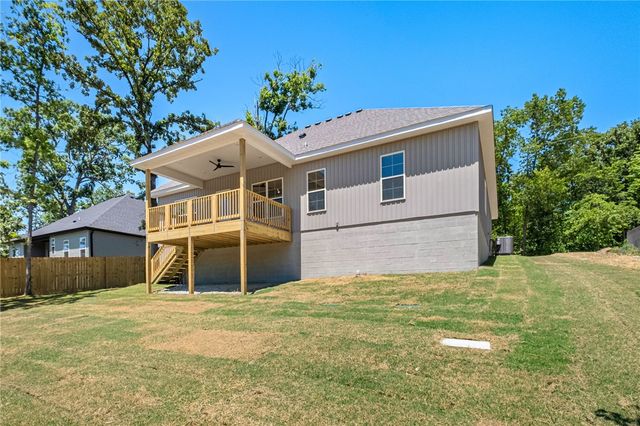 23 Thornaby Drive, Bella Vista, AR 72714
