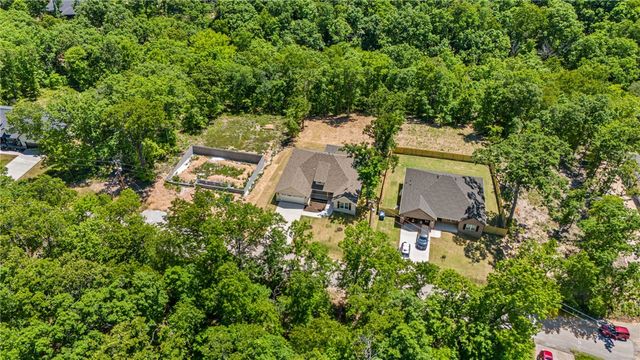 23 Thornaby Drive, Bella Vista, AR 72714