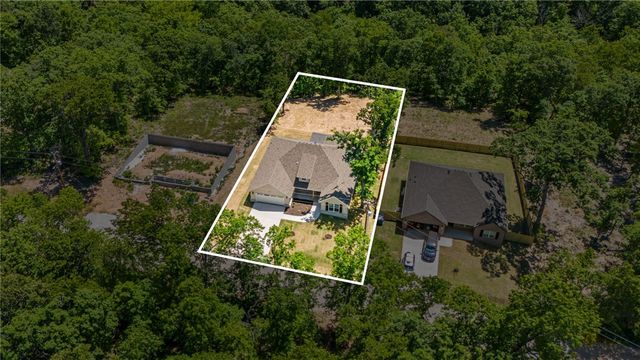 23 Thornaby Drive, Bella Vista, AR 72714