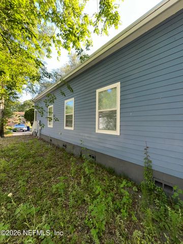 2017 TALLADEGA Road, Jacksonville, FL 32209