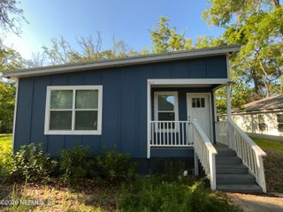 2017 TALLADEGA Road, Jacksonville, FL 32209