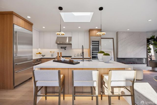 2020 20th Avenue, San Francisco, CA 94116