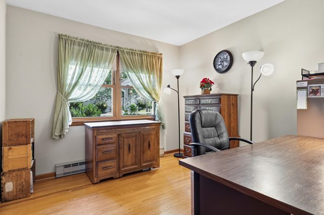 203 PALMYRA RD, Edinburg, VA 22824