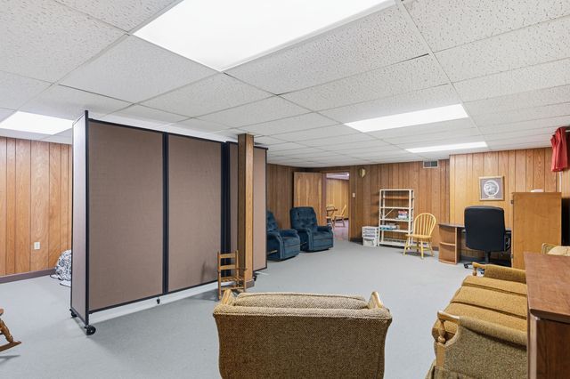 203 PALMYRA RD, Edinburg, VA 22824