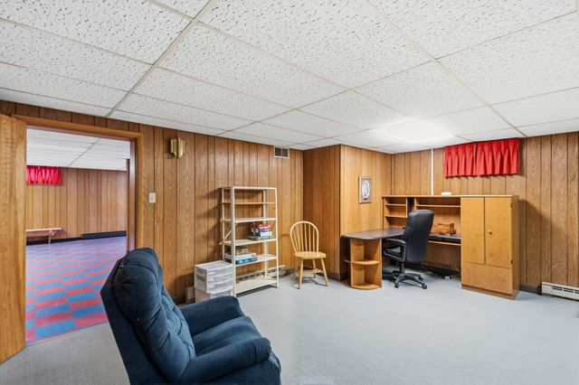 203 PALMYRA RD, Edinburg, VA 22824