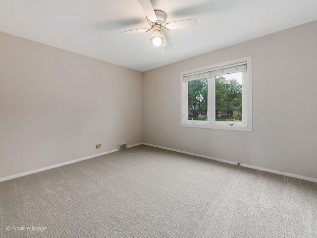 152 S Lombard Avenue, Lombard, IL 60148