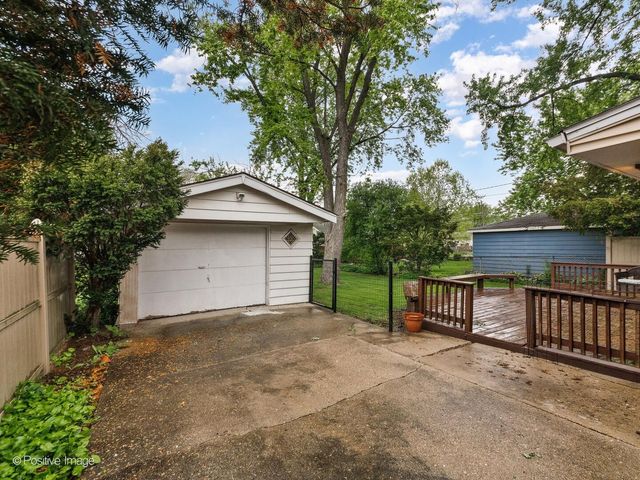 152 S Lombard Avenue, Lombard, IL 60148