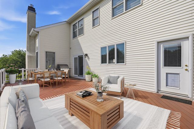28 W PERIWINKLE LN, Newark, DE 19711