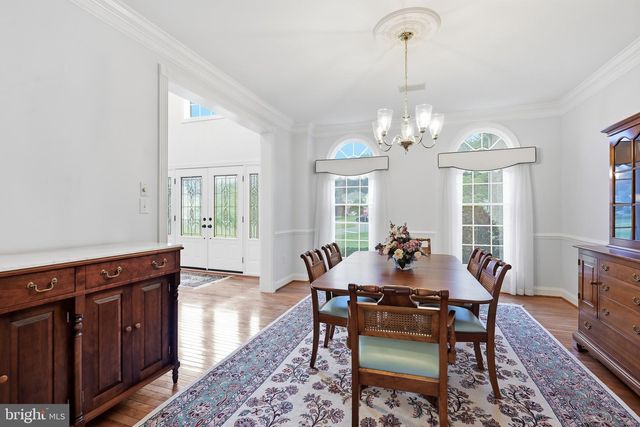 28 W PERIWINKLE LN, Newark, DE 19711