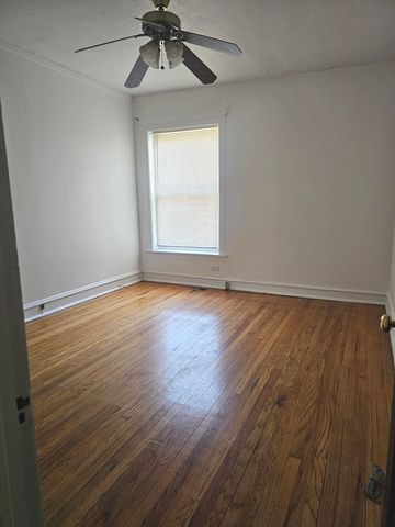 7014 S Crandon Avenue 1, Chicago, IL 60649