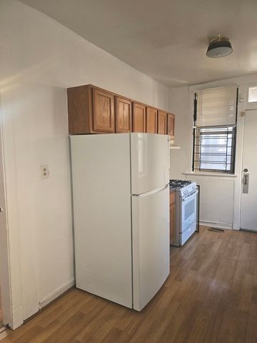 7014 S Crandon Avenue 1, Chicago, IL 60649