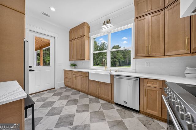 3714 Double Springs Road SW, Monroe, GA 30656