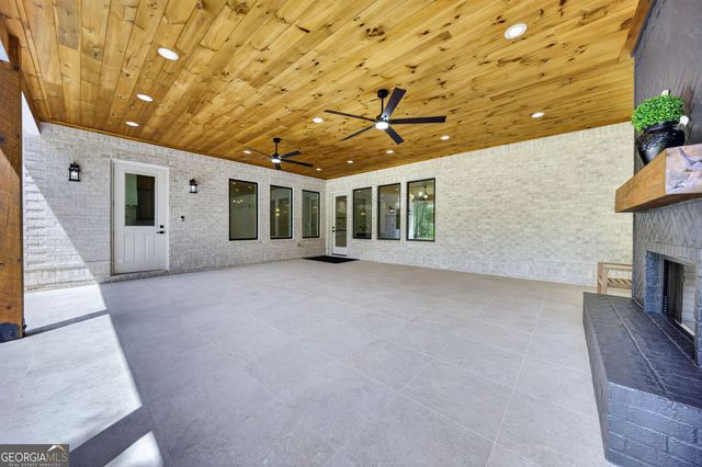 3714 Double Springs Road SW, Monroe, GA 30656